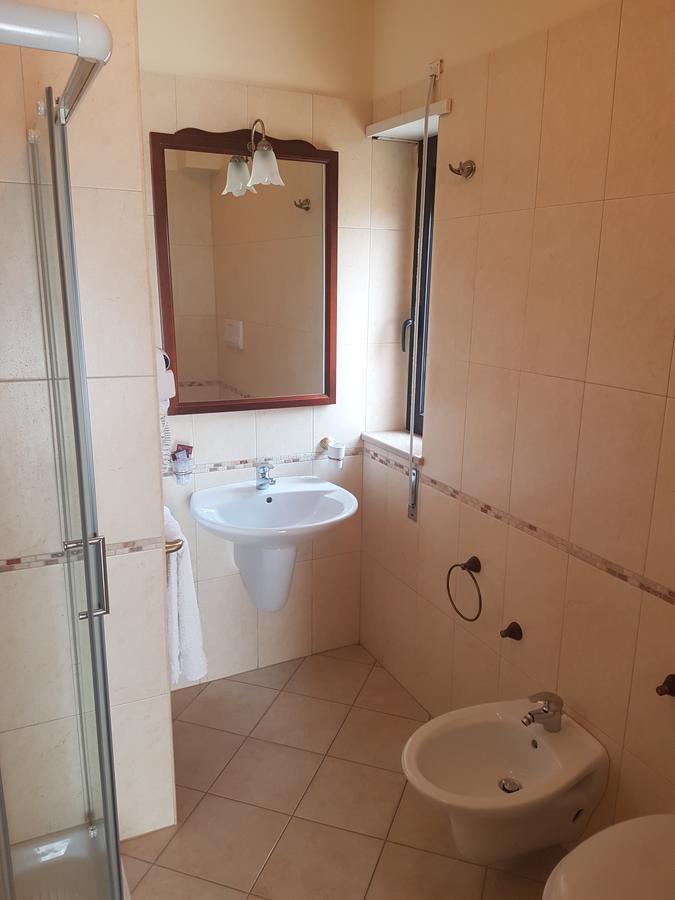 Hotel Rosamarina سان جيوفاني روتوندو المظهر الخارجي الصورة