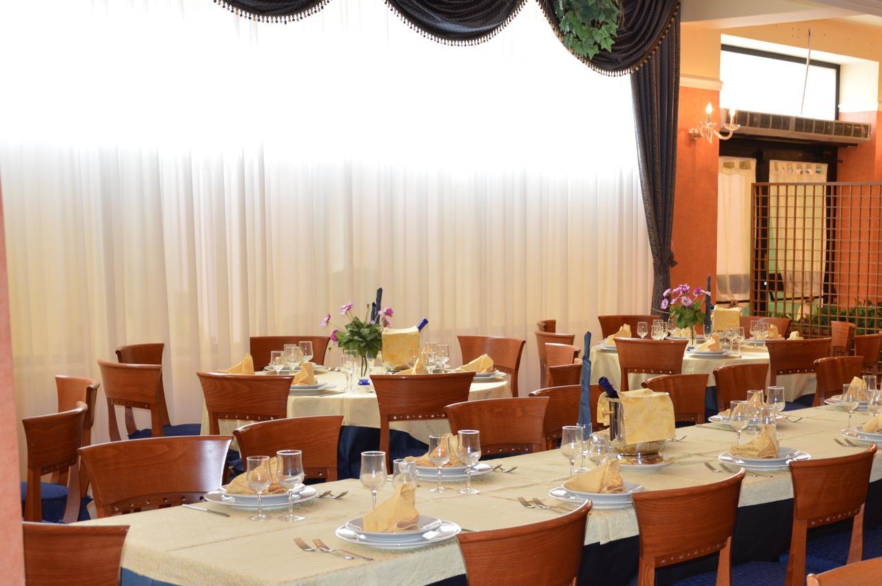 Hotel Rosamarina سان جيوفاني روتوندو المظهر الخارجي الصورة